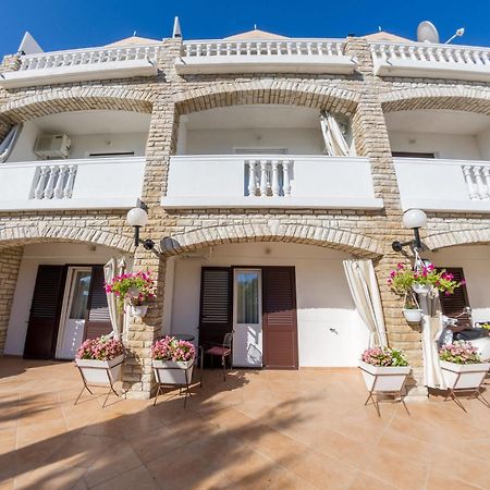 פג Hotel Tony מראה חיצוני תמונה