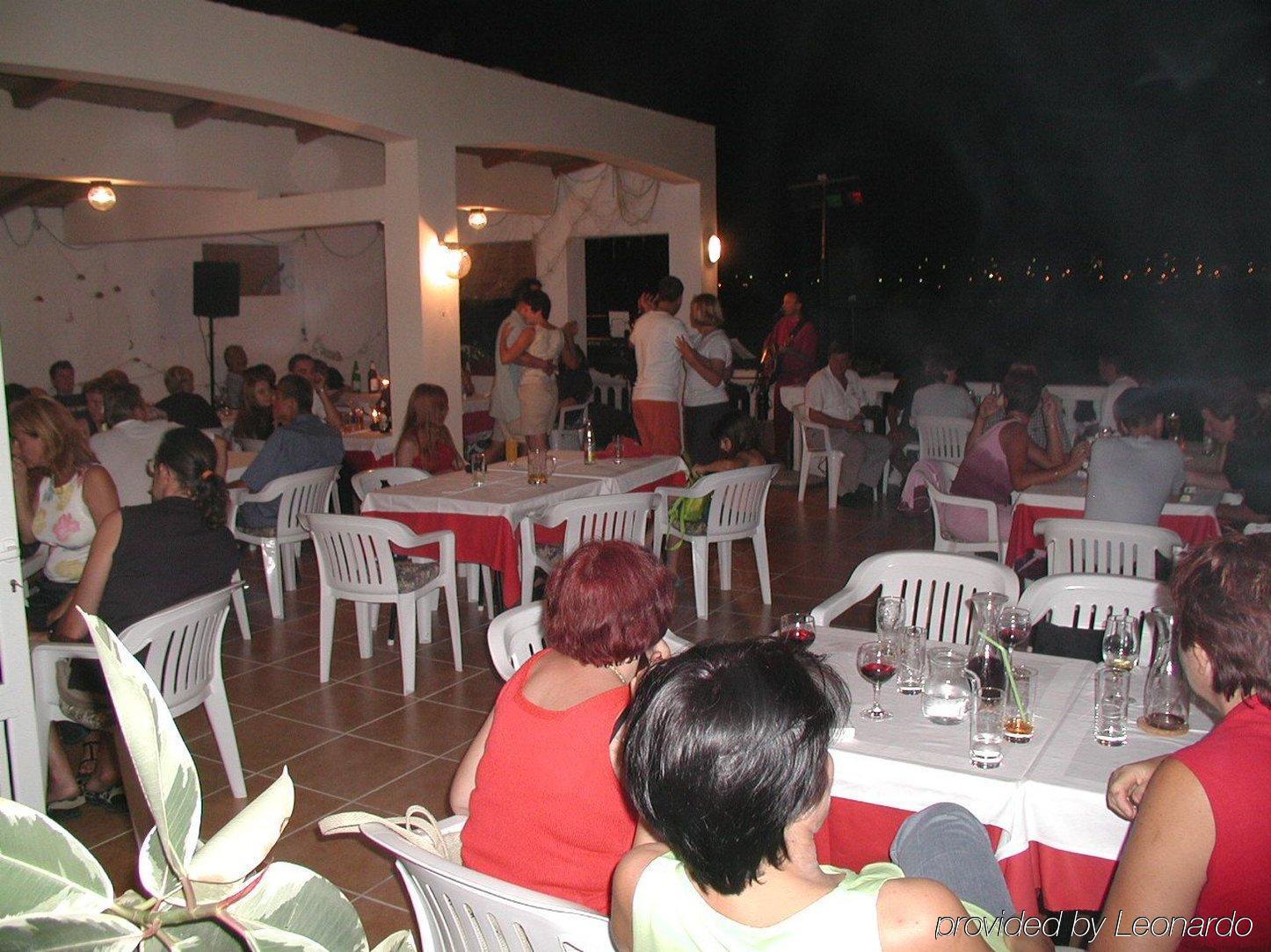 פג Hotel Tony מראה חיצוני תמונה