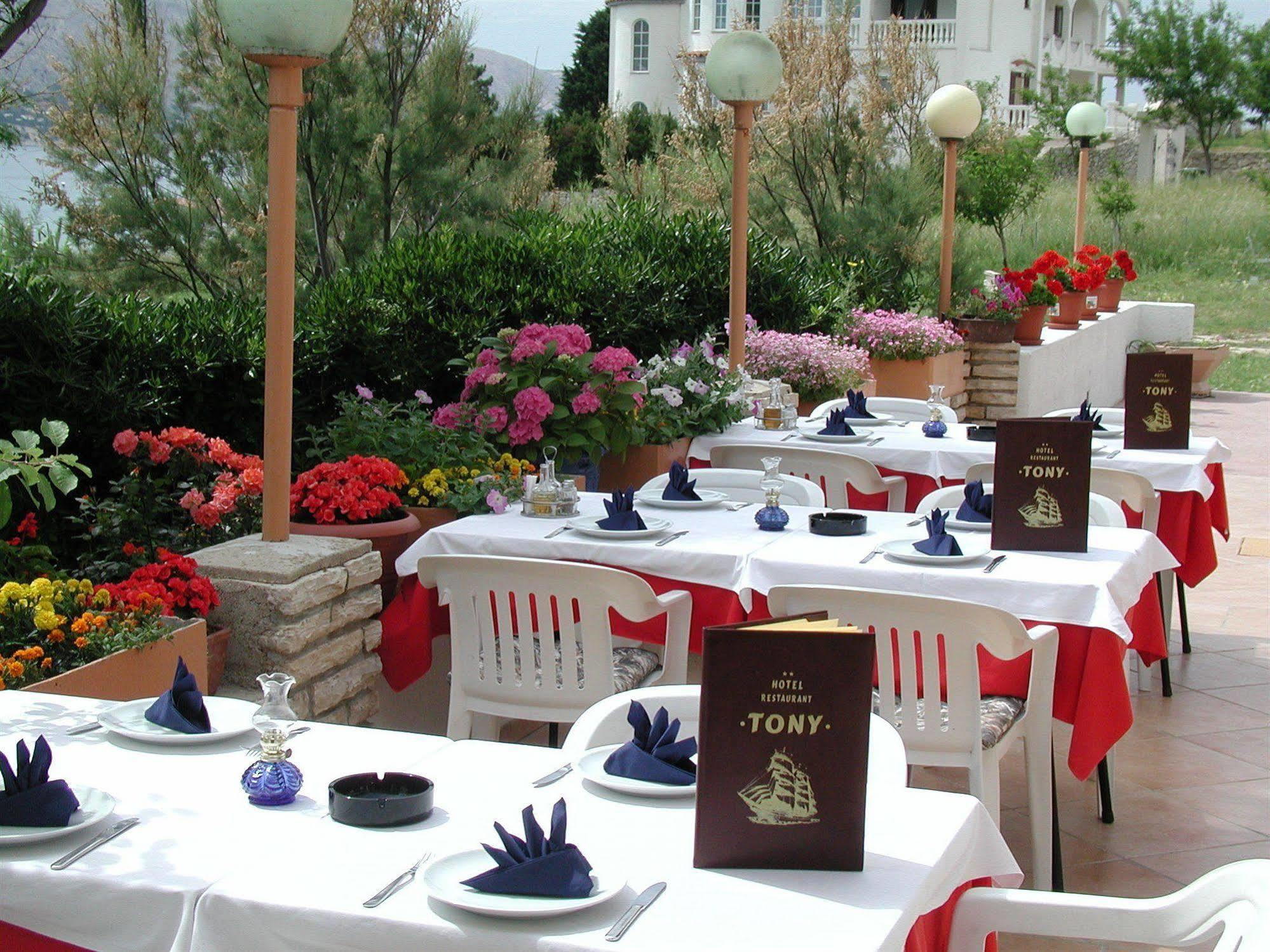 פג Hotel Tony מסעדה תמונה